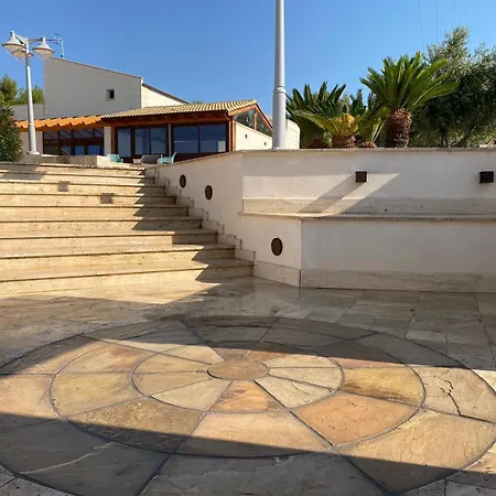 Giotera Village *